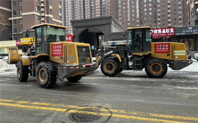 以雪為令    以“動”制“凍”——拓安市政公司義務(wù)清雪力保暢通，護航群眾出行安全